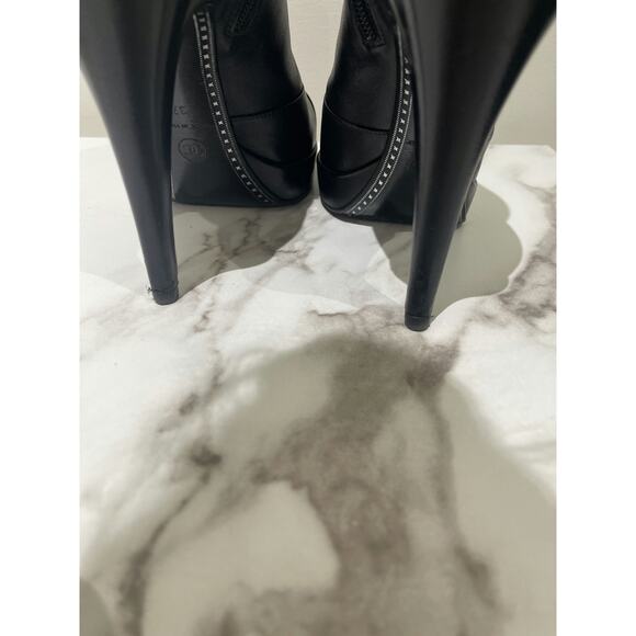 Chanel Black Leather Platform Ankle Boots with Patent Cap Toe - Picture 5 of 5